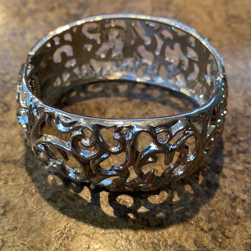 Hinged Wide Silver Bangle Bracelet - image 1